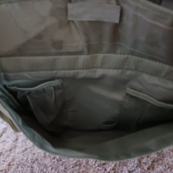 Dolly Inc. Winnie the Pooh Diaper Bag Mint Green Mint Condition - Picture 9 of 13